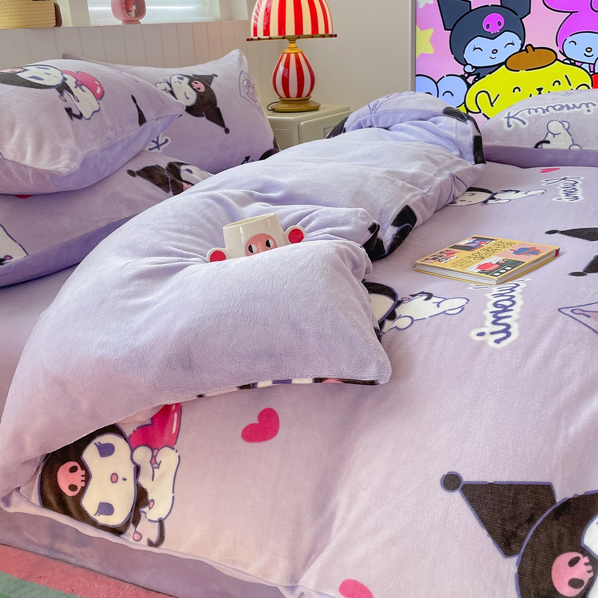 91家纺网 家纺一手货源 找家纺 金爱家 2025新款A类正版三丽鸥授权卡通加厚高克重牛奶绒系列四件套 绒三丽鸥-梦幻库洛米