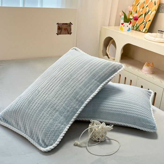 91家纺网 家纺一手货源 找家纺 酱子 2025新款成品提花包边牛奶绒四件套 提花-蓝灰