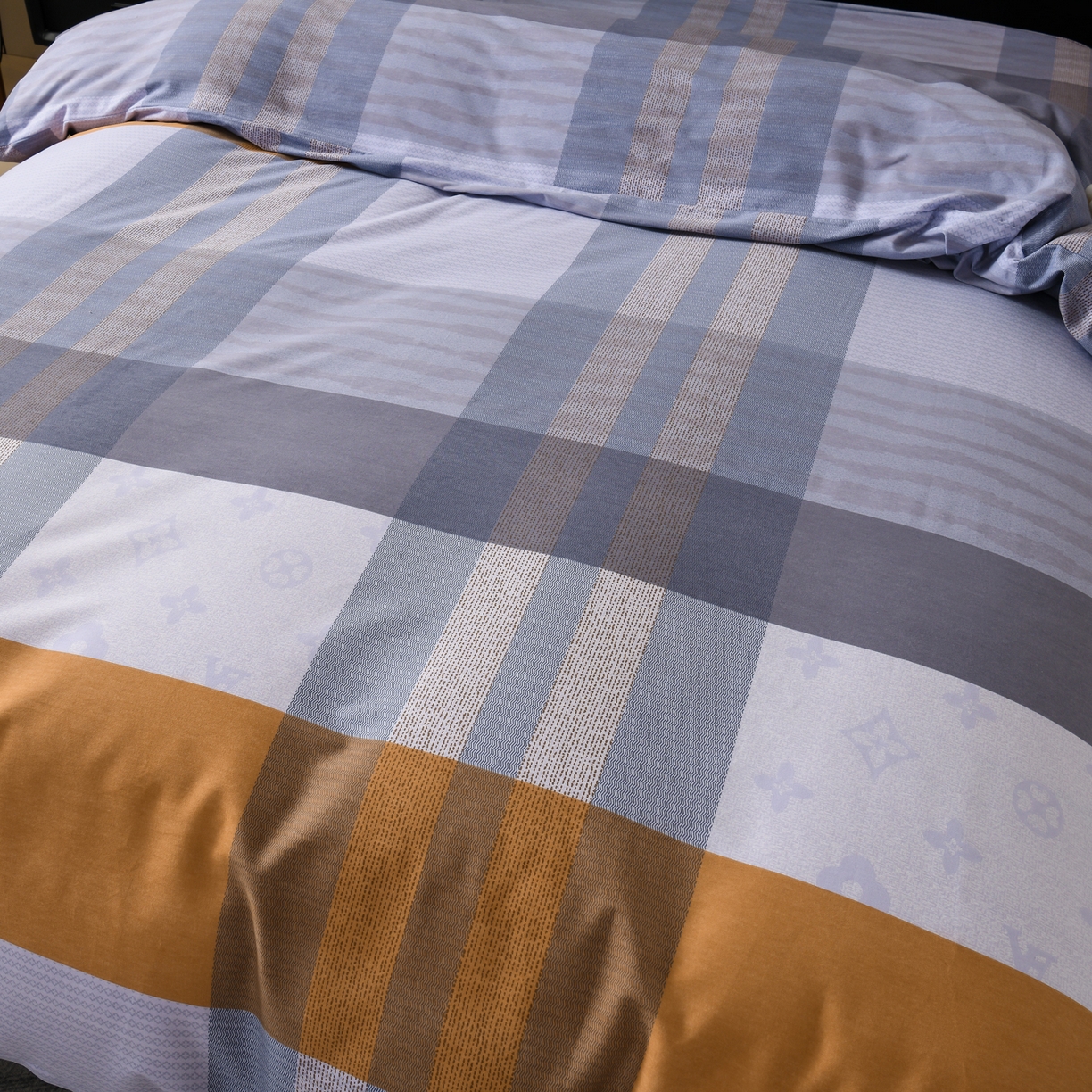 91家纺网 家纺一手货源 找家纺 润淳家居 2025新款百分百全棉磨毛四件套 布鲁克林 灰