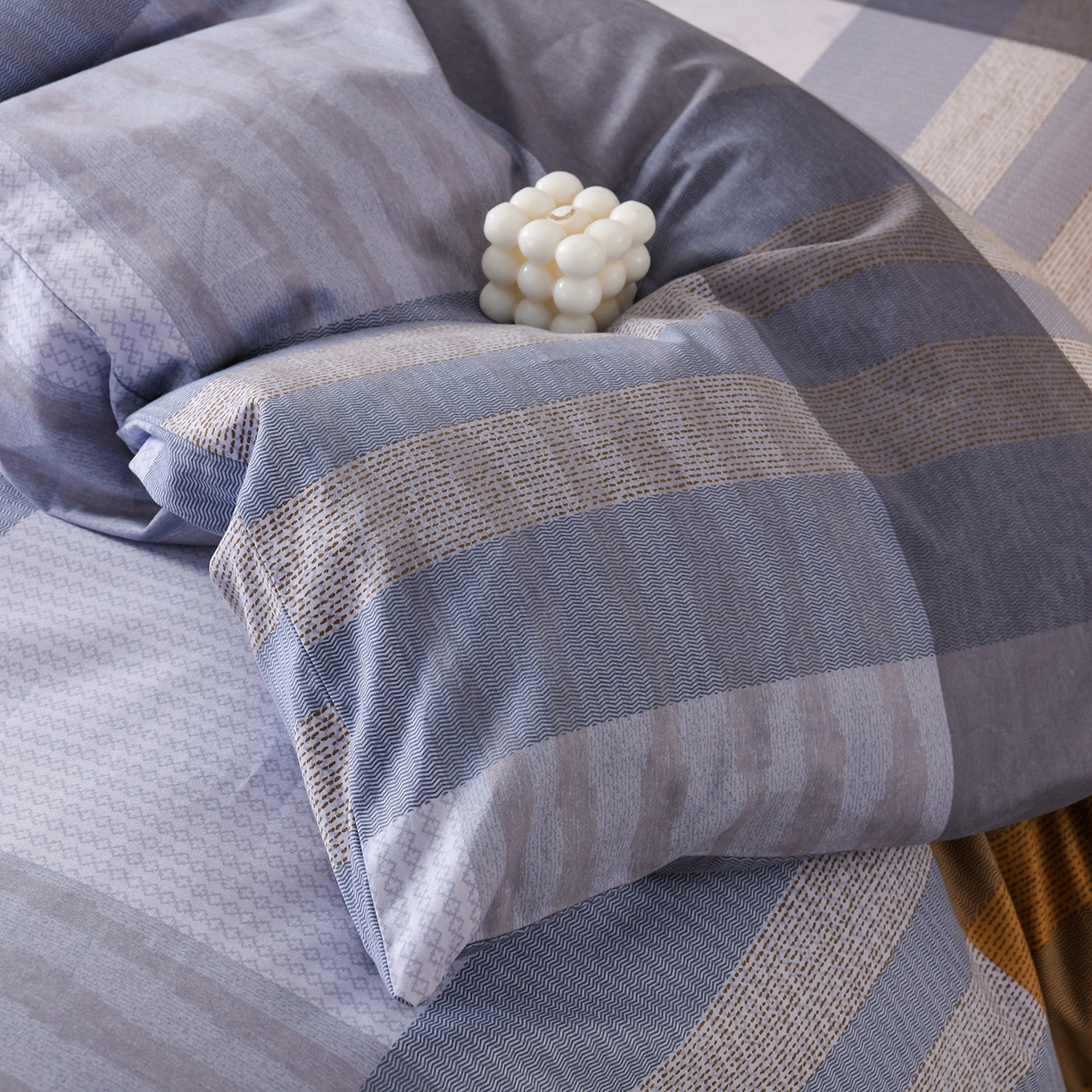 91家纺网 家纺一手货源 找家纺 润淳家居 2025新款百分百全棉磨毛四件套 布鲁克林 灰