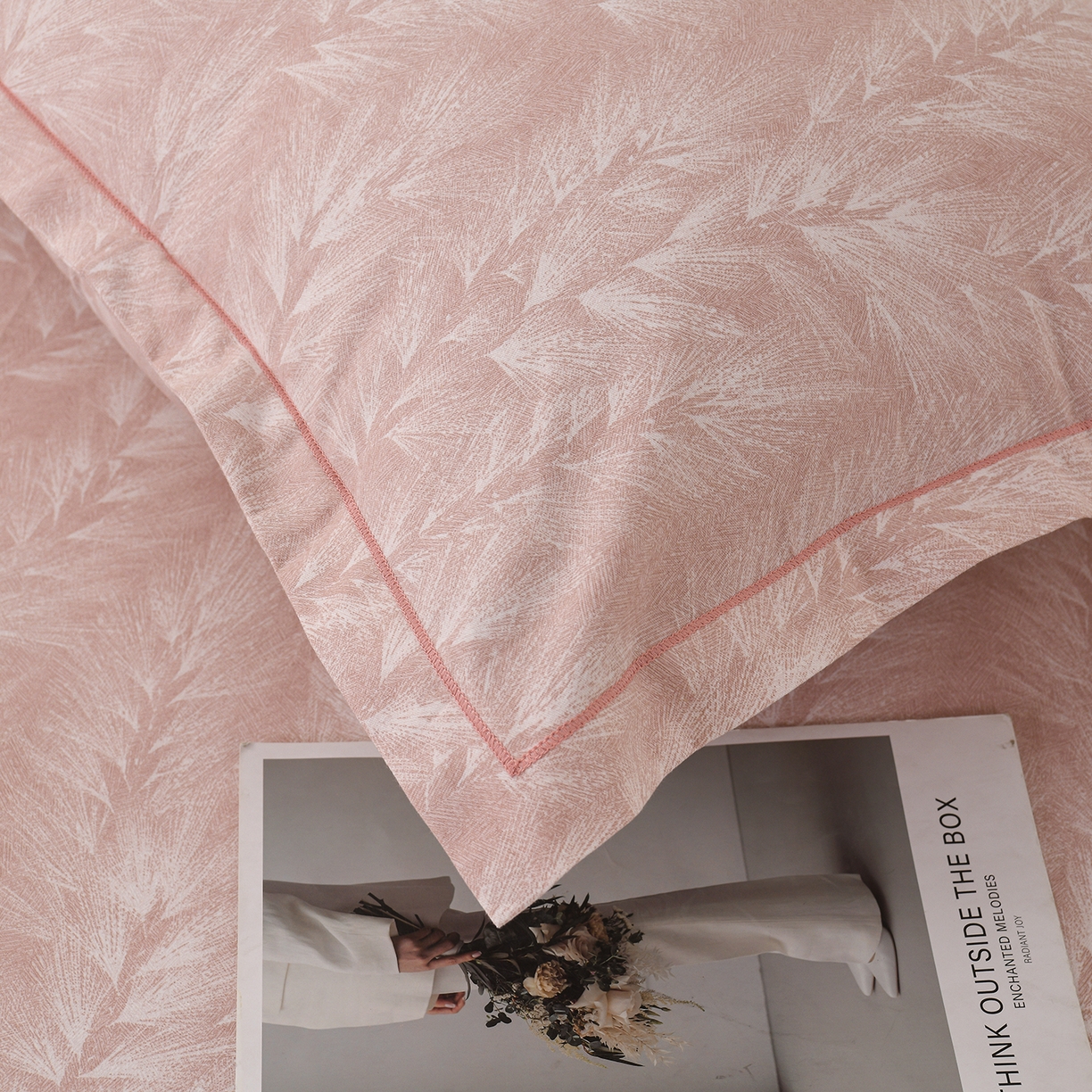 91家纺网 家纺一手货源 找家纺 润淳家居 2025新款百分百全棉磨毛四件套 丰收季节 粉