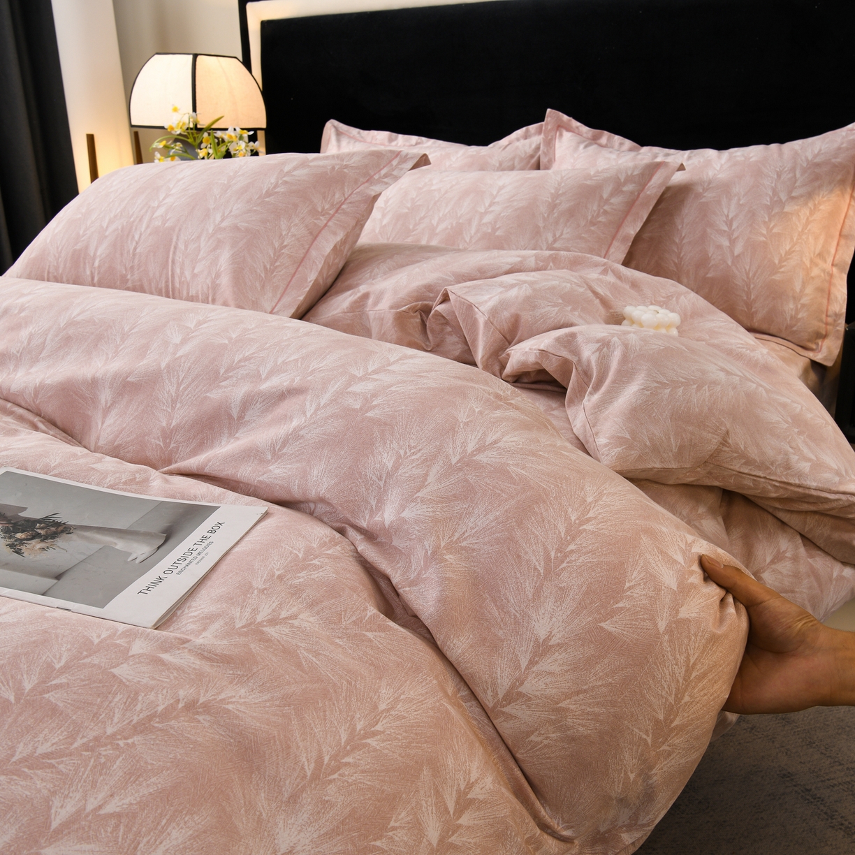 91家纺网 家纺一手货源 找家纺 润淳家居 2025新款百分百全棉磨毛四件套 丰收季节 粉