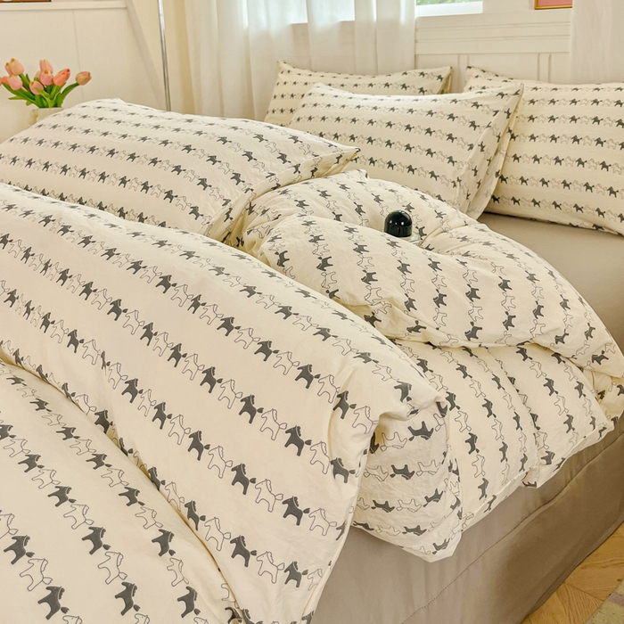 91家纺网 家纺一手货源 找家纺 斯卡诺家纺 2026爆款古法水洗仿棉四件套韩国小布袋五件套（高克重斜纹加厚） 小木马