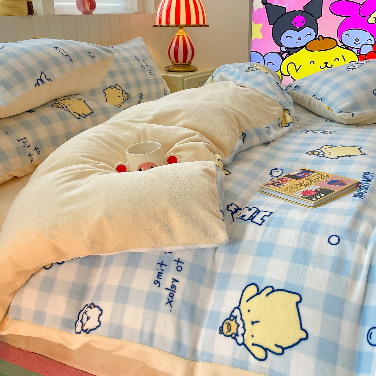 91家纺网 家纺一手货源 找家纺 金爱家 2025新款A类正版三丽鸥授权卡通加厚高克重牛奶绒系列四件套 绒三丽鸥-清新布丁狗