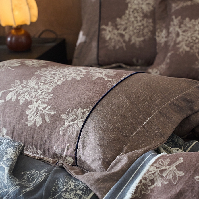 91家纺网 家纺一手货源 找家纺 悦织湾家纺 2025新款复古原麻四件套天然质朴舒适透气轻奢中式床单床笠款床上用品四件套 复古原麻-锦瑟咖