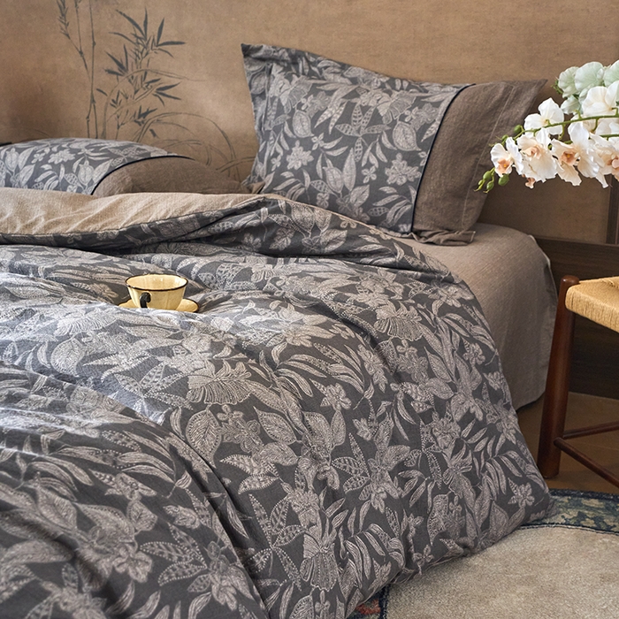 91家纺网 家纺一手货源 找家纺 悦织湾家纺 2025新款复古原麻四件套天然质朴舒适透气轻奢中式床单床笠款床上用品四件套 复古原麻-墨然生香