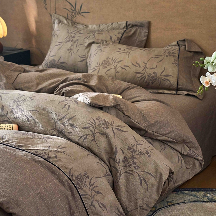 91家纺网 家纺一手货源 找家纺 悦织湾家纺 2025新款复古原麻四件套天然质朴舒适透气轻奢中式床单床笠款床上用品四件套 复古原麻-木槿咖