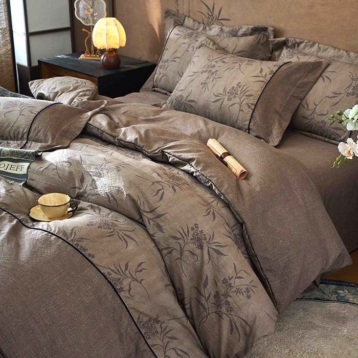 91家纺网 家纺一手货源 找家纺 悦织湾家纺 2025新款复古原麻四件套天然质朴舒适透气轻奢中式床单床笠款床上用品四件套 复古原麻-木槿咖