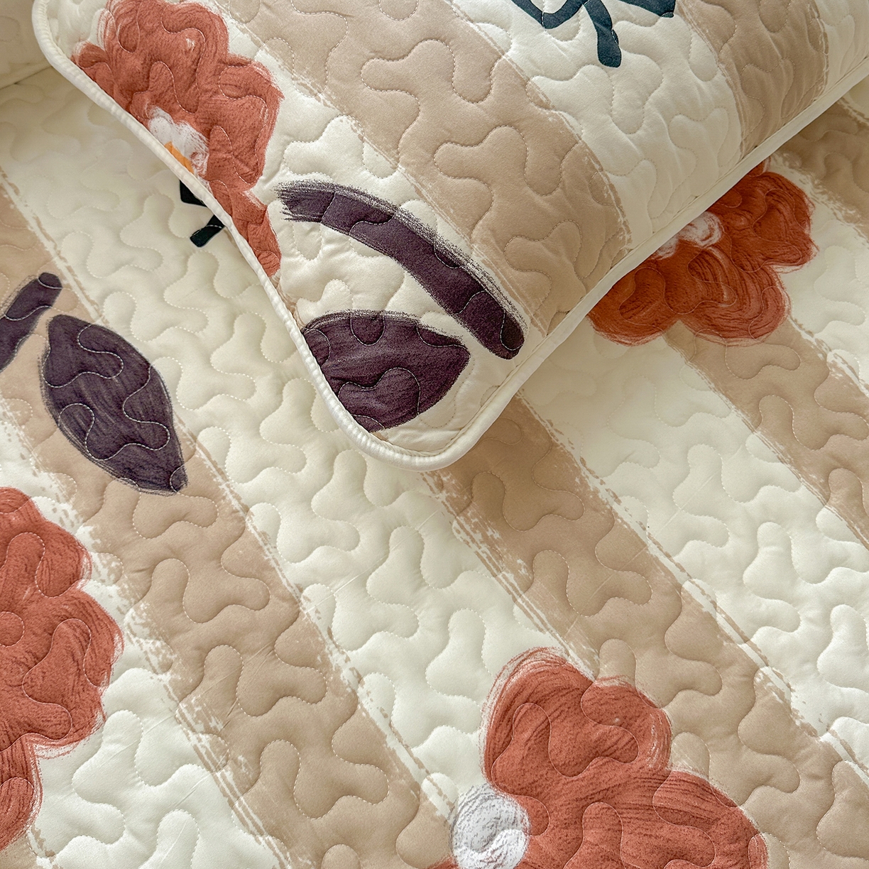 91家纺网 家纺一手货源 找家纺 笠裙家纺 2025新款磨毛夹棉S边单件三件套韩版防滑床裙单床裙床裙单件 宠爱