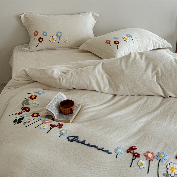 91家纺网 家纺一手货源 找家纺 绒棉世家 2025新款20%亚麻80%棉双层棉麻刺绣四件套 花梦榻-白