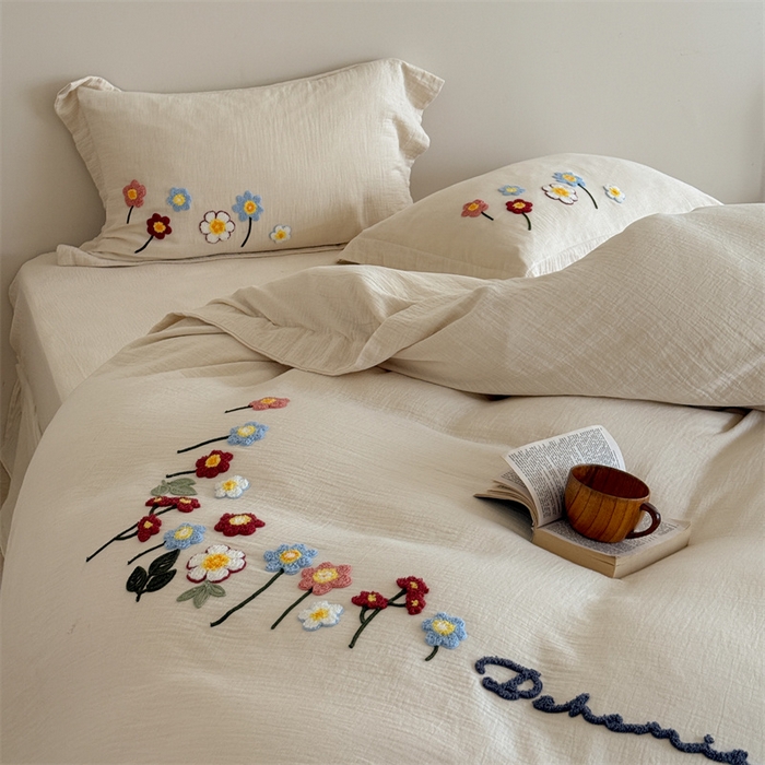 91家纺网 家纺一手货源 找家纺 绒棉世家 2025新款20%亚麻80%棉双层棉麻刺绣四件套 花梦榻-浅咖