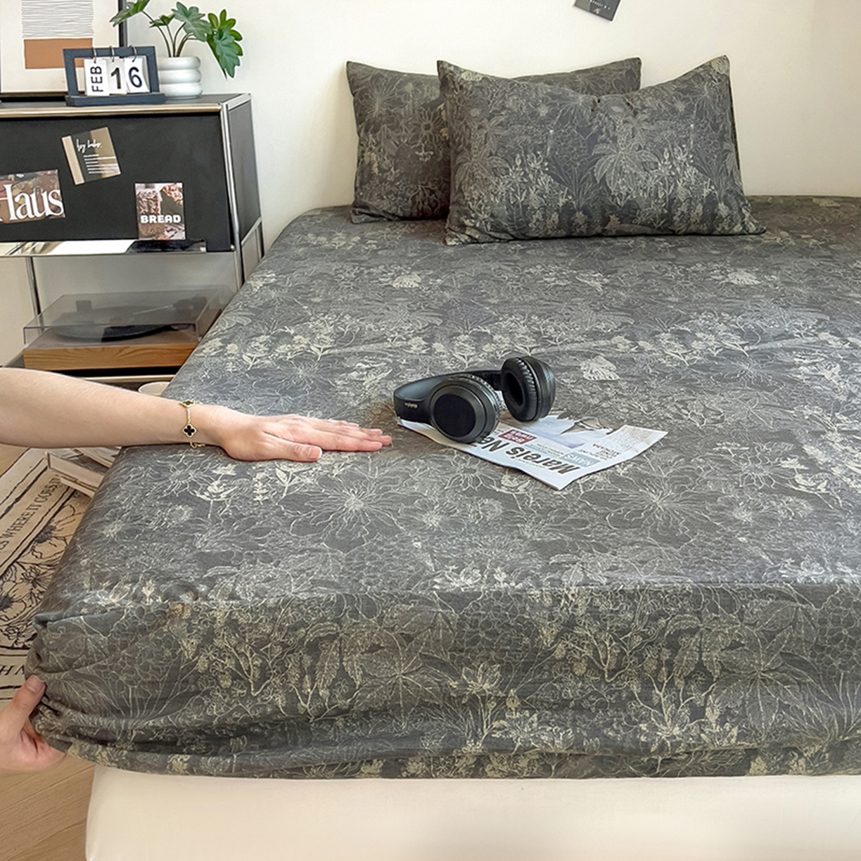 91家纺网 家纺一手货源 找家纺 悦织湾家纺 2025新款复古原麻床笠天然质朴舒适透气轻奢中式典雅精致单床笠床笠单品枕套三件套 复古原麻-铜雀