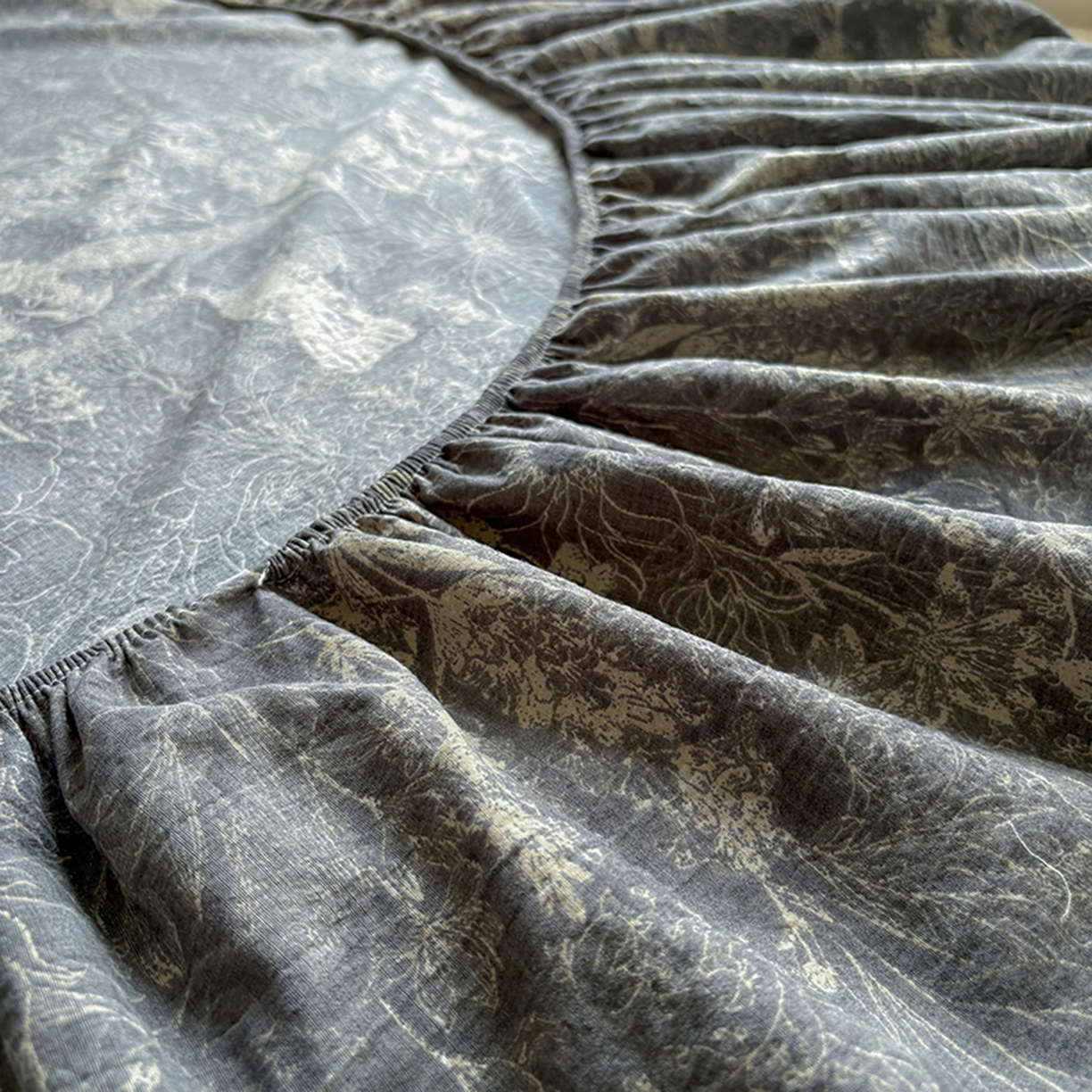 91家纺网 家纺一手货源 找家纺 悦织湾家纺 2025新款复古原麻床笠天然质朴舒适透气轻奢中式典雅精致单床笠床笠单品枕套三件套 复古原麻-铜雀