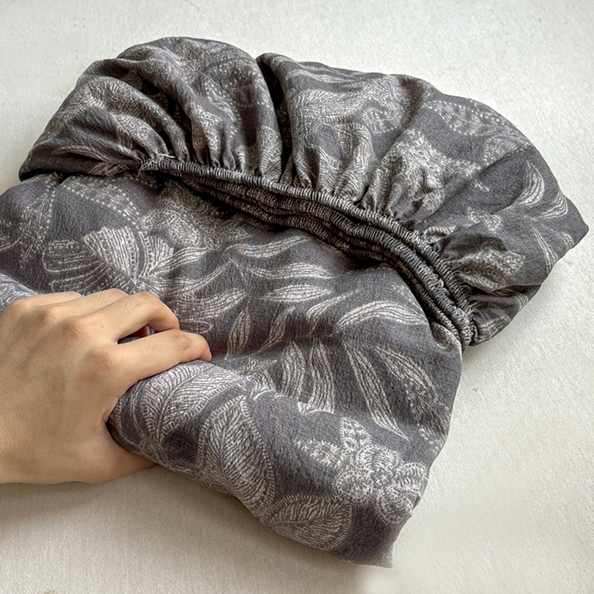 91家纺网 家纺一手货源 找家纺 悦织湾家纺 2025新款复古原麻床笠天然质朴舒适透气轻奢中式典雅精致单床笠床笠单品枕套三件套 复古原麻-墨然生香