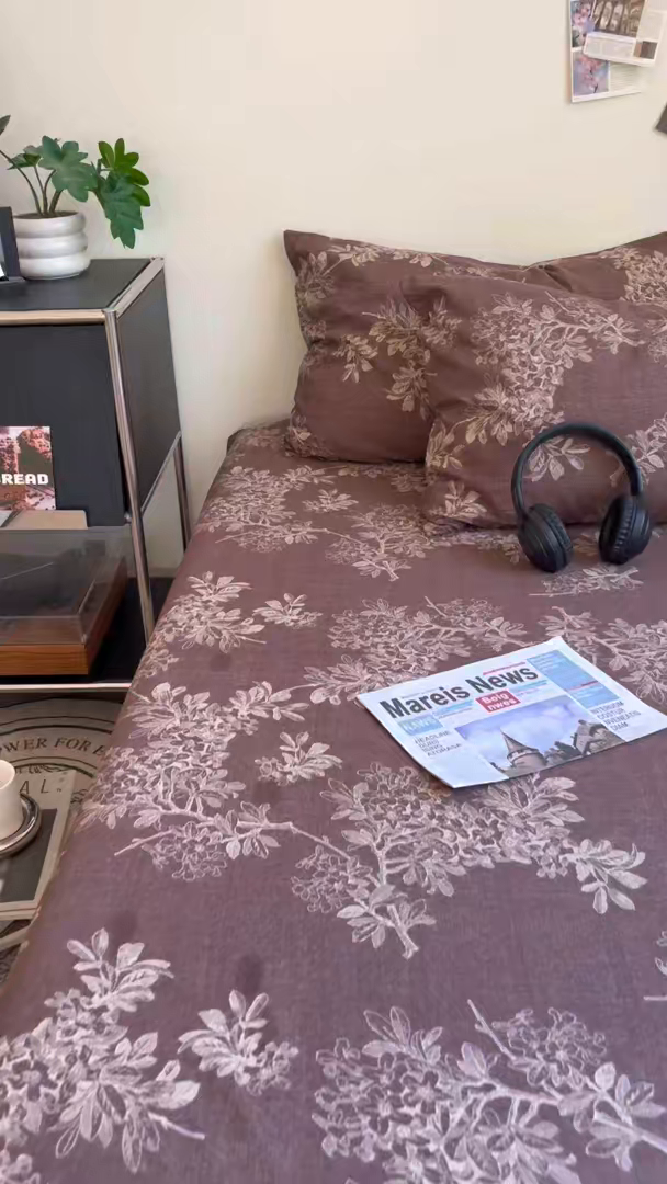 91家纺网 家纺一手货源 找家纺 悦织湾家纺 2025新款复古原麻床笠天然质朴舒适透气轻奢中式典雅精致单床笠床笠单品枕套三件套 复古原麻-锦瑟咖