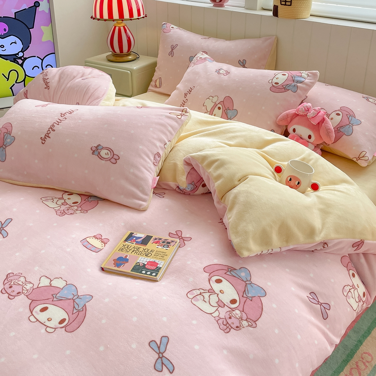91家纺网 家纺一手货源 找家纺 金爱家 2025新款A类正版三丽鸥授权卡通加厚高克重牛奶绒系列四件套 绒三丽鸥-少女美乐蒂