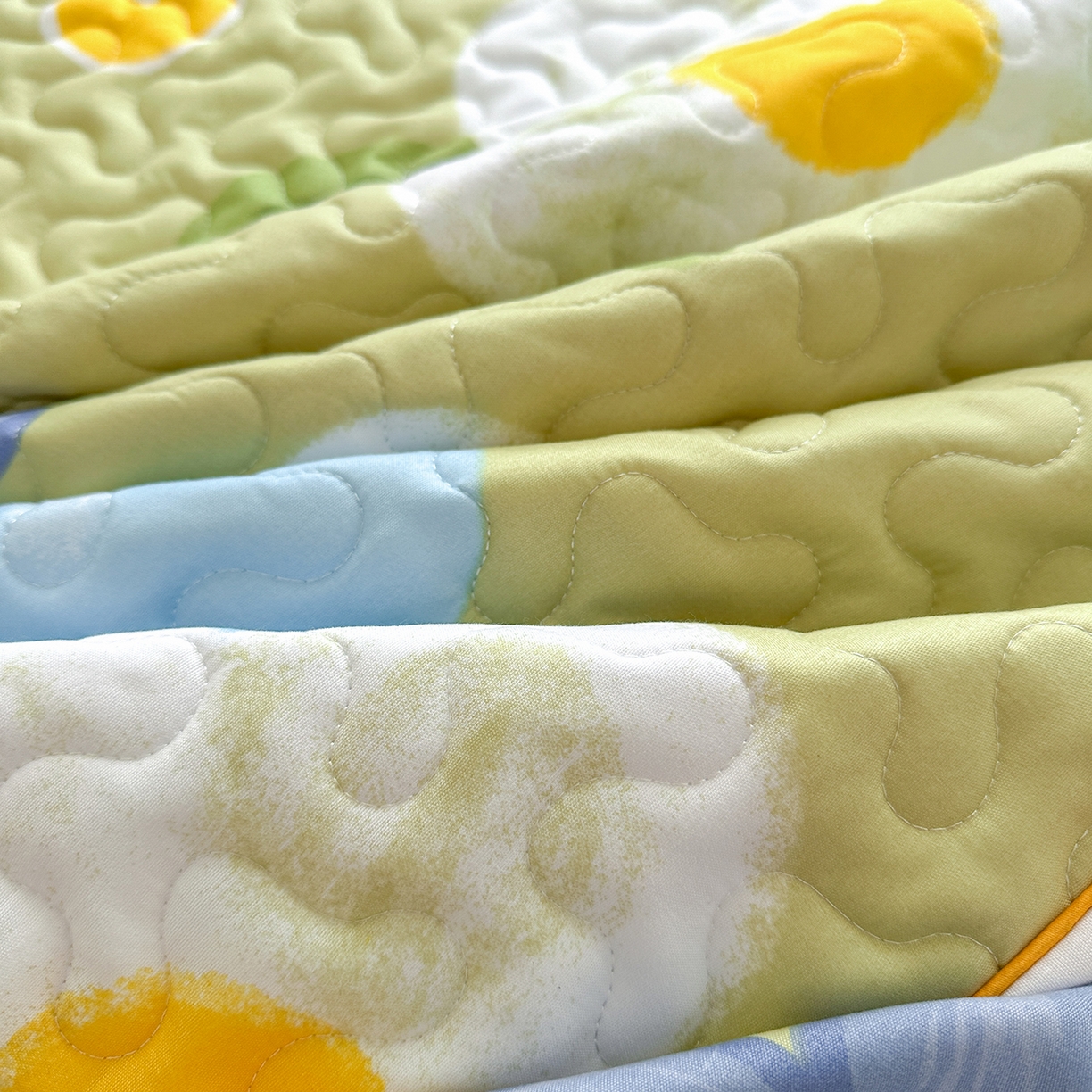 91家纺网 家纺一手货源 找家纺 笠裙家纺 2025新款磨毛夹棉S边单件三件套韩版防滑床裙单床裙床裙单件 花爱