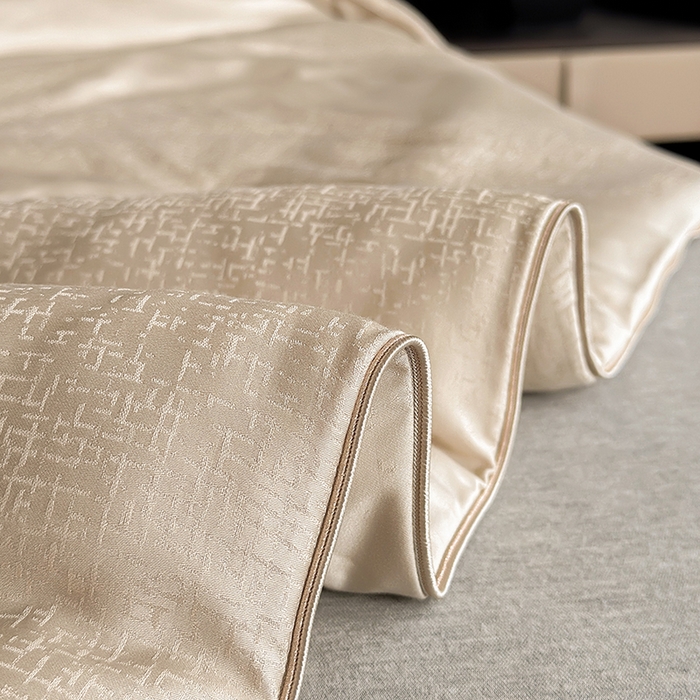 91家纺网 家纺一手货源 找家纺 （总）娇逸家居 2025新款60支天丝棉提花贵妇银丝春秋被被子被芯可配同系列枕套床单