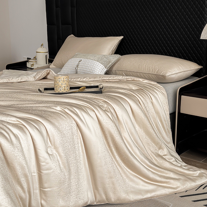 91家纺网 家纺一手货源 找家纺 娇逸家居 2025新款60支天丝棉提花贵妇银丝春秋被被子被芯可配同系列枕套床单 繁星咖