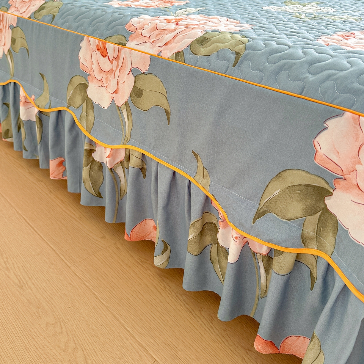 91家纺网 家纺一手货源 找家纺 笠裙家纺 2025新款磨毛夹棉S边单件三件套韩版防滑床裙单床裙床裙单件 婉华