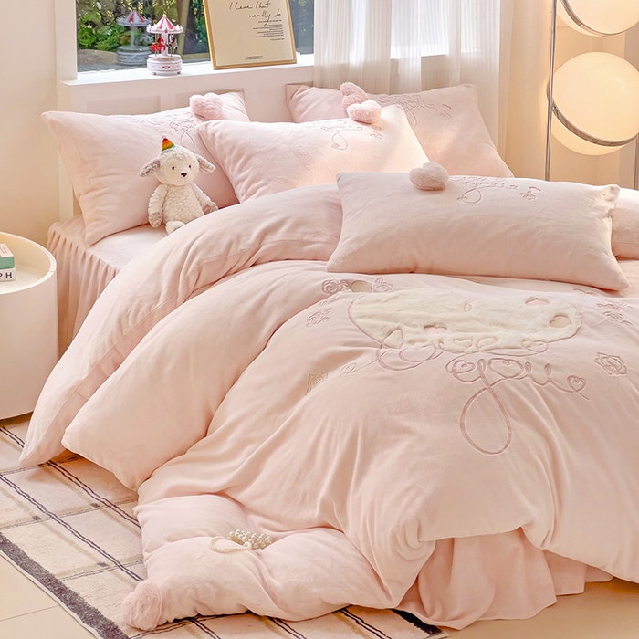 91家纺网 家纺一手货源 找家纺 亲亲公主 2025新款爱心 LOVE YOU 保暖四件套 浅粉玉