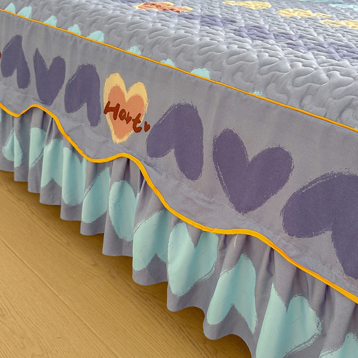 91家纺网 家纺一手货源 找家纺 笠裙家纺 2025新款磨毛夹棉S边单件三件套韩版防滑床裙单床裙床裙单件 心定律