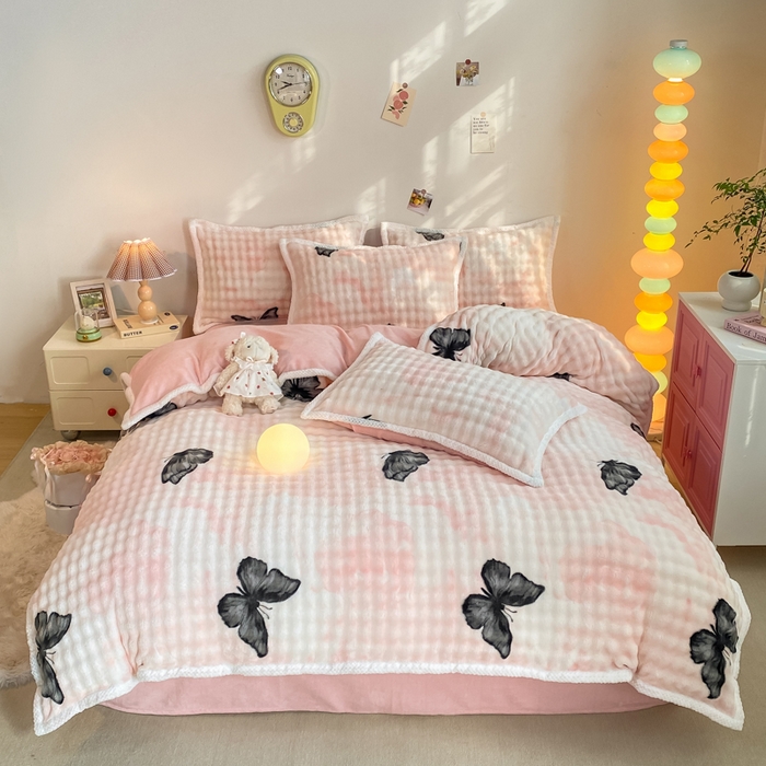 91家纺网 家纺一手货源 找家纺 （总）悦织湾家纺 2025新款床单床笠款A类仿兔毛绒印花泡泡四件套轻奢牛奶绒四件套单双人学生宿舍