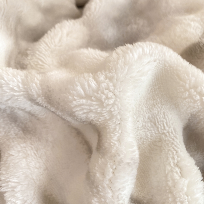 91家纺网 家纺一手货源 找家纺 悦织湾家纺 2025新款床单床笠款A类仿兔毛绒印花泡泡四件套轻奢牛奶绒四件套单双人学生宿舍 泡泡蝴蝶灰