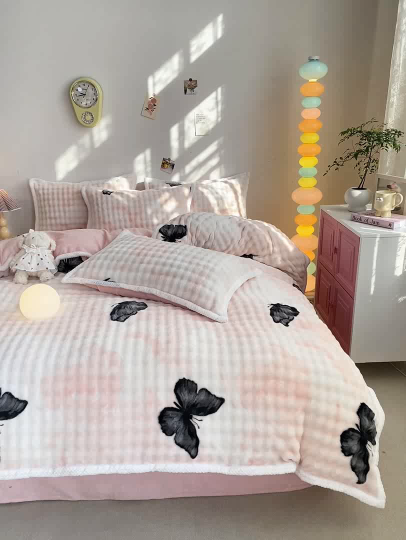 91家纺网 家纺一手货源 找家纺 （总）悦织湾家纺 2025新款床单床笠款A类仿兔毛绒印花泡泡四件套轻奢牛奶绒四件套单双人学生宿舍