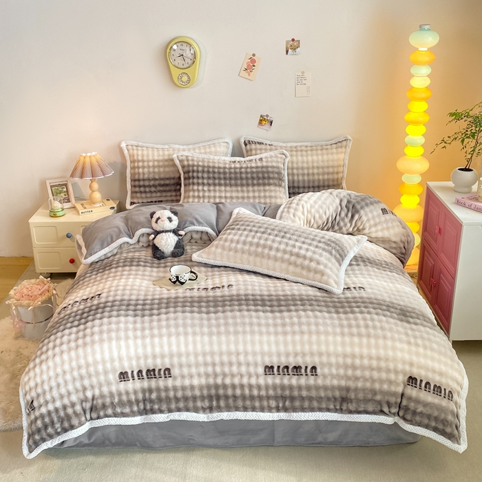 91家纺网 家纺一手货源 找家纺 悦织湾家纺 2025新款床单床笠款A类仿兔毛绒印花泡泡四件套轻奢牛奶绒四件套单双人学生宿舍 泡泡咪咪灰