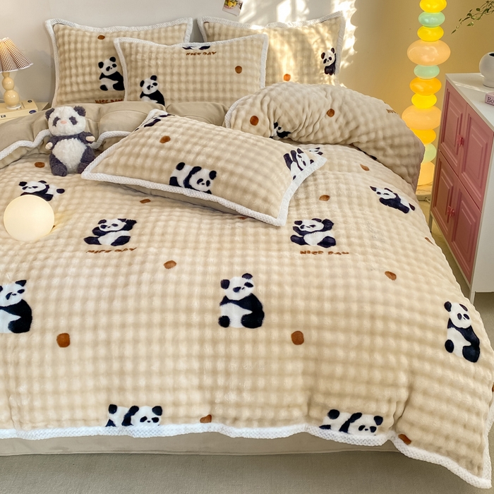 91家纺网 家纺一手货源 找家纺 悦织湾家纺 2025新款床单床笠款A类仿兔毛绒印花泡泡四件套轻奢牛奶绒四件套单双人学生宿舍 泡泡熊猫咖