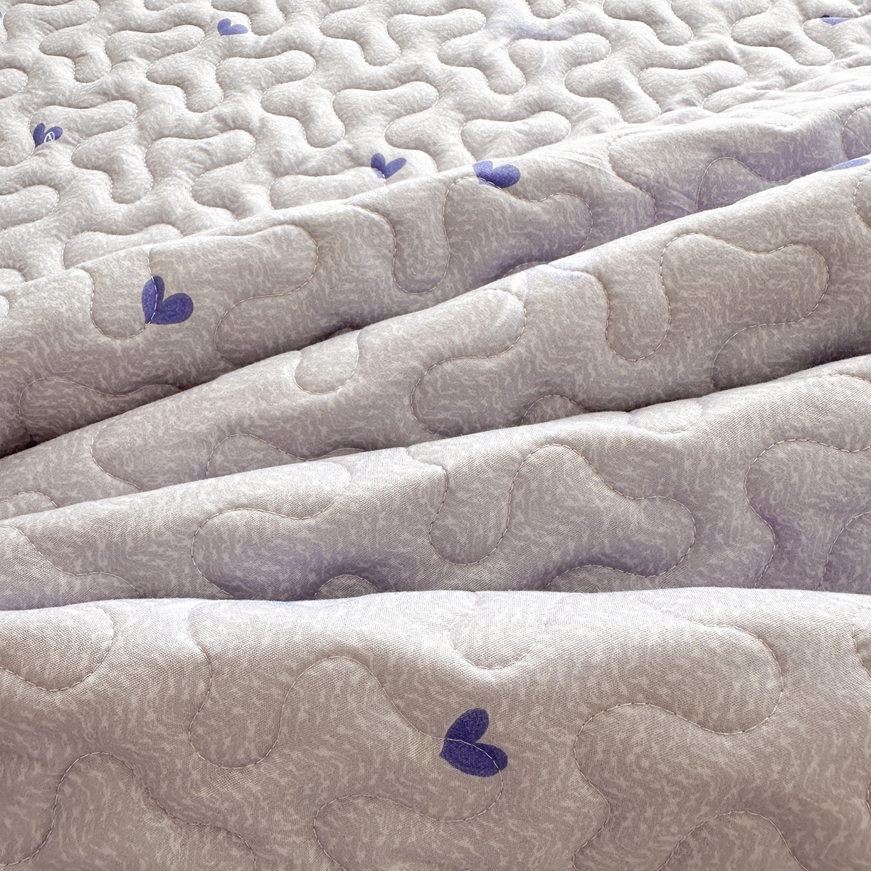 91家纺网 家纺一手货源 找家纺 笠裙家纺 2025新款磨毛夹棉S边单件三件套韩版防滑床裙单床裙床裙单件 心率