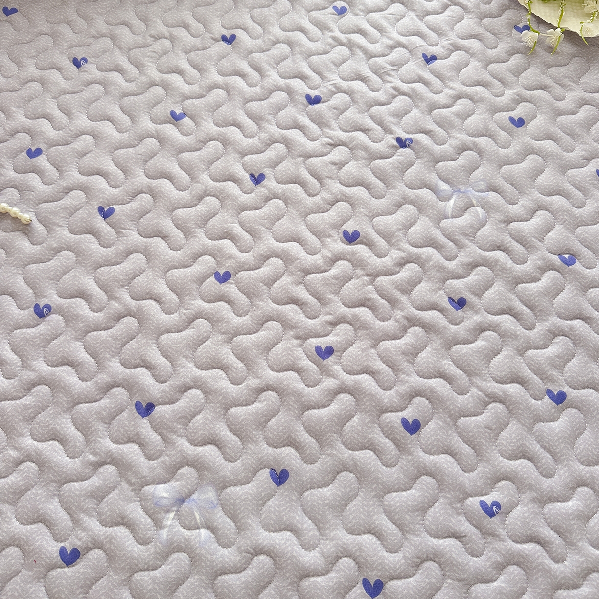 91家纺网 家纺一手货源 找家纺 笠裙家纺 2025新款磨毛夹棉S边单件三件套韩版防滑床裙单床裙床裙单件 心率