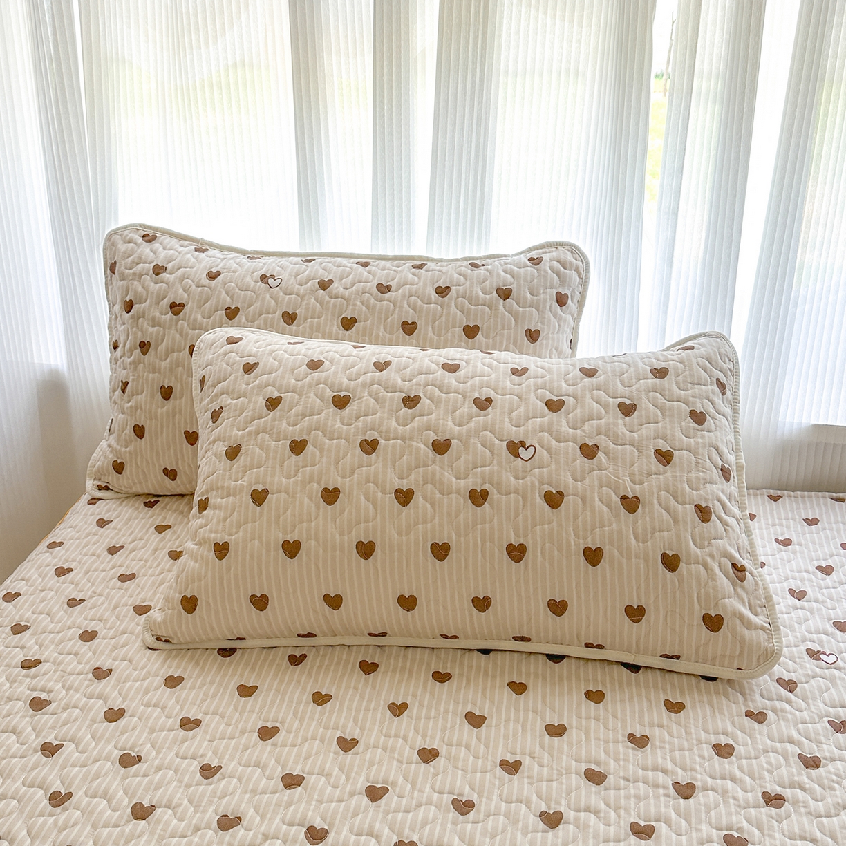 91家纺网 家纺一手货源 找家纺 笠裙家纺 2025新款磨毛夹棉S边单件三件套韩版防滑床裙单床裙床裙单件 心意