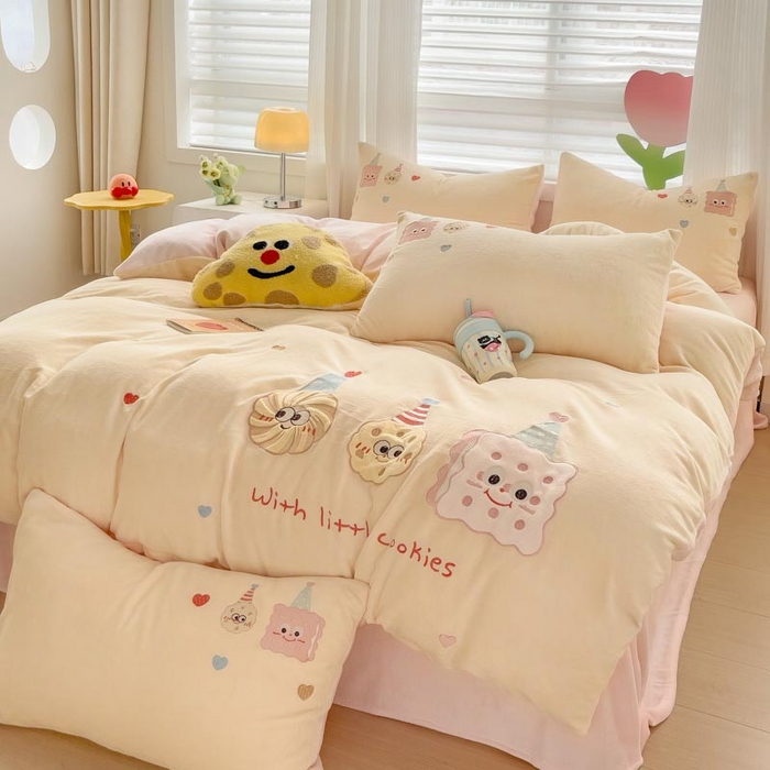 91家纺网 家纺一手货源 找家纺 （总）亲亲公主 2025新款牛奶绒贴布绣四件套-曲奇