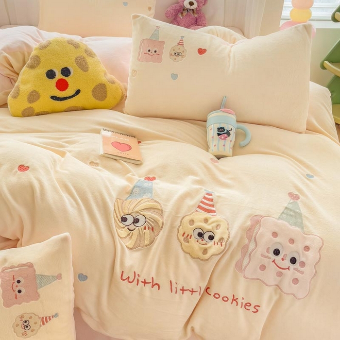 91家纺网 家纺一手货源 找家纺 （总）亲亲公主 2025新款牛奶绒贴布绣四件套-曲奇