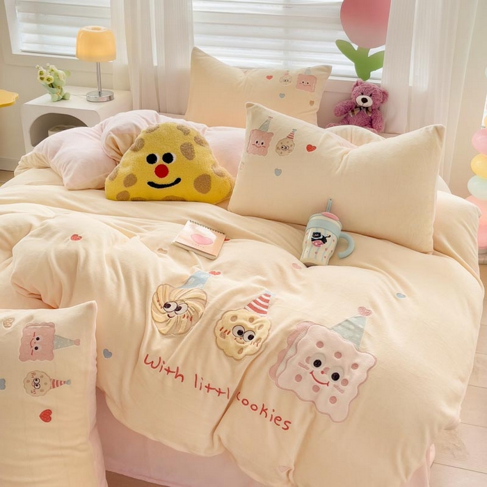 91家纺网 家纺一手货源 找家纺 （总）亲亲公主 2025新款牛奶绒贴布绣四件套-曲奇