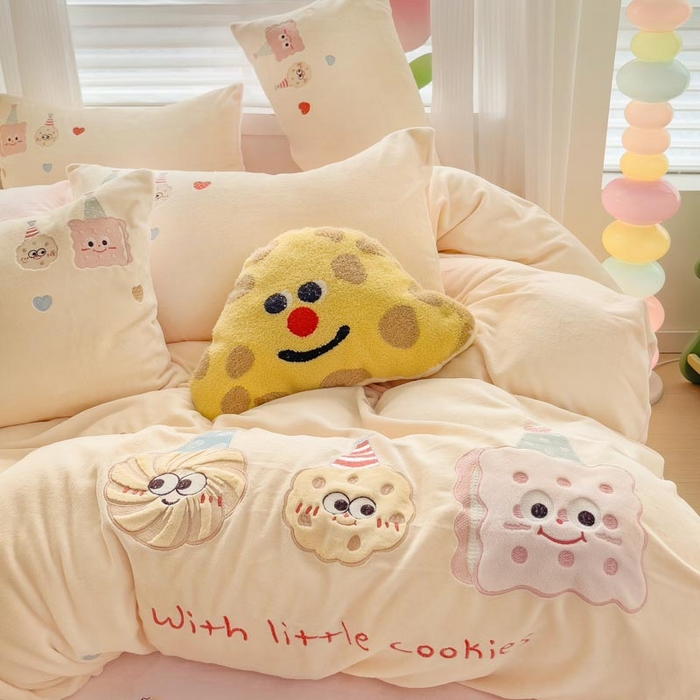 91家纺网 家纺一手货源 找家纺 （总）亲亲公主 2025新款牛奶绒贴布绣四件套-曲奇