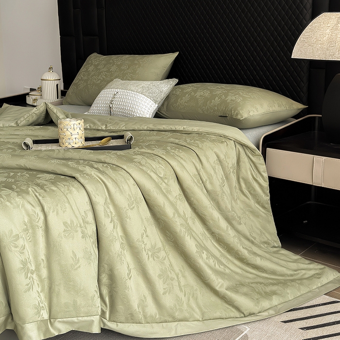 91家纺网 家纺一手货源 找家纺 娇逸家居 2025新款60支全棉纯棉提花水洗棉春秋被被子被芯 可配同系列枕套床单 枫翎绿