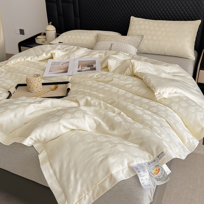 91家纺网 家纺一手货源 找家纺 娇逸家居 2025新款60支全棉纯棉提花水洗棉春秋被被子被芯 可配同系列枕套床单 浮光白