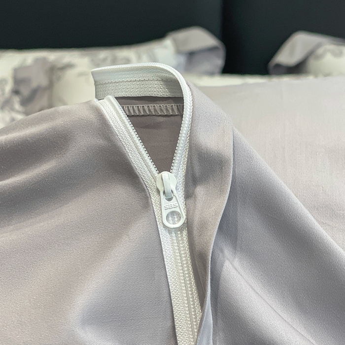 91家纺网 家纺一手货源 找家纺 娇逸家居 2025新款100支新疆长绒棉纯棉数码印花全棉四件套（专版花型） 初语-灰