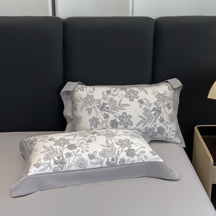 91家纺网 家纺一手货源 找家纺 娇逸家居 2025新款100支新疆长绒棉纯棉数码印花全棉四件套（专版花型） 初语-灰