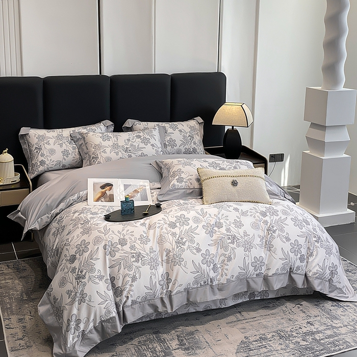 91家纺网 家纺一手货源 找家纺 娇逸家居 2025新款100支新疆长绒棉纯棉数码印花全棉四件套（专版花型） 初语-灰