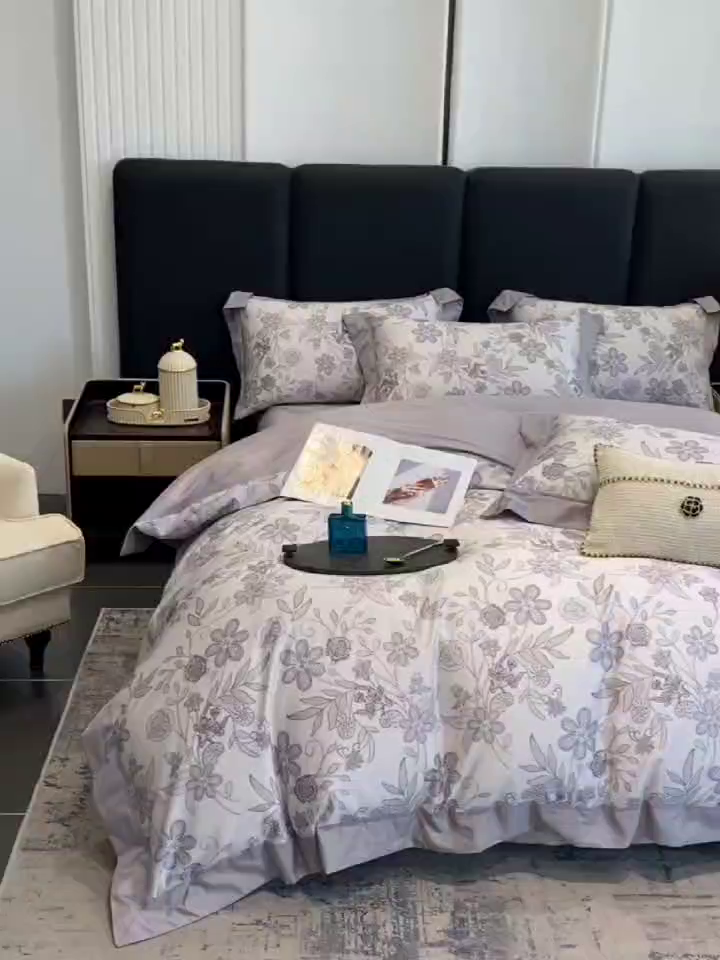 91家纺网 家纺一手货源 找家纺 娇逸家居 2025新款100支新疆长绒棉纯棉数码印花全棉四件套（专版花型） 初语-灰