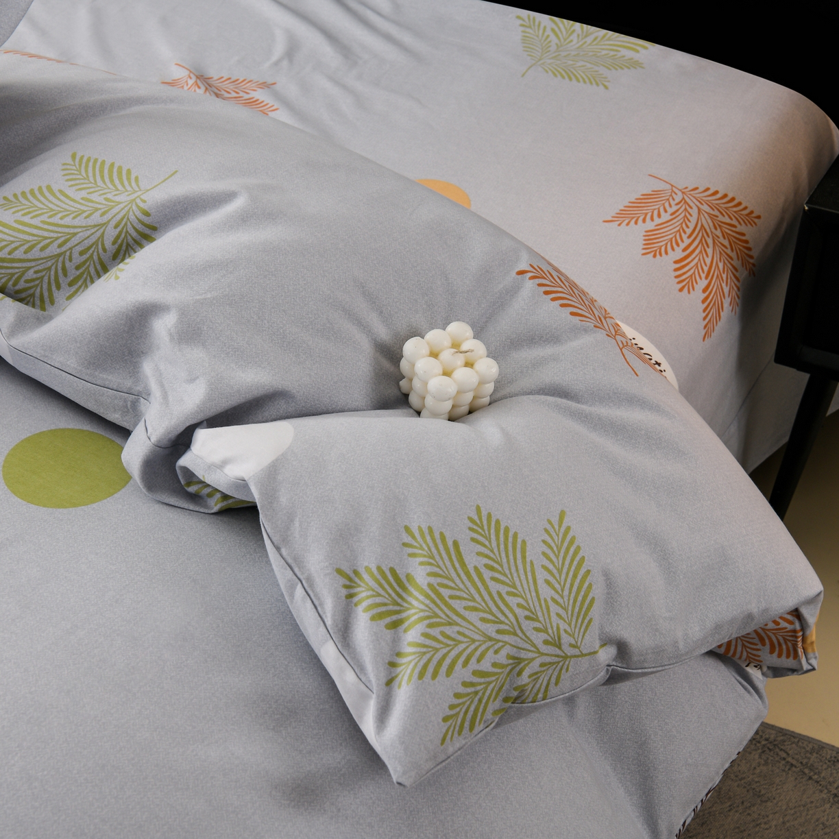 91家纺网 家纺一手货源 找家纺 润淳家居 2025新款百分百全棉磨毛四件套 花枝漫漫 灰