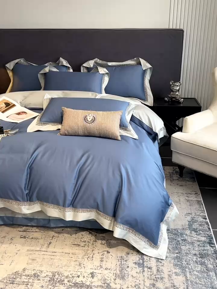 91家纺网 家纺一手货源 找家纺 娇逸家居 2025四季款100支全棉全棉纯棉镂空款四件套-圣地亚 圣地亚-青春蓝