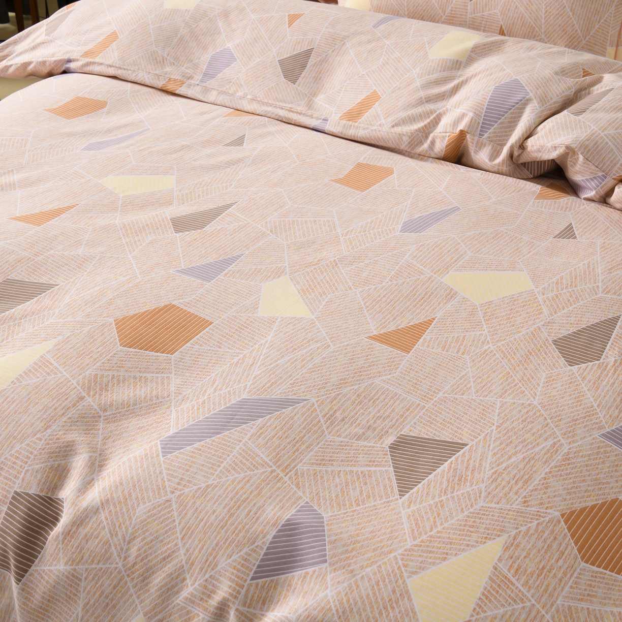 91家纺网 家纺一手货源 找家纺 润淳家居 2025新款百分百全棉磨毛四件套 记忆碎片 咖