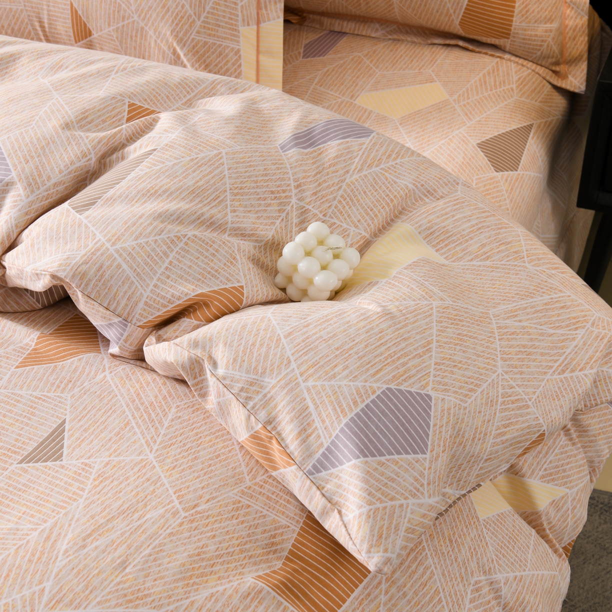 91家纺网 家纺一手货源 找家纺 润淳家居 2025新款百分百全棉磨毛四件套 记忆碎片 咖