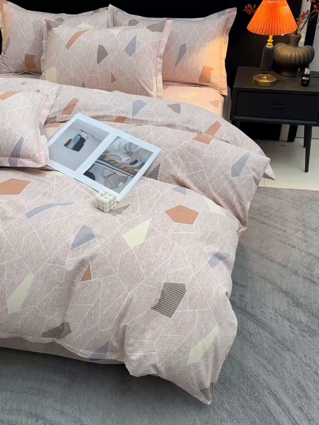 91家纺网 家纺一手货源 找家纺 润淳家居 2025新款百分百全棉磨毛四件套 记忆碎片 咖