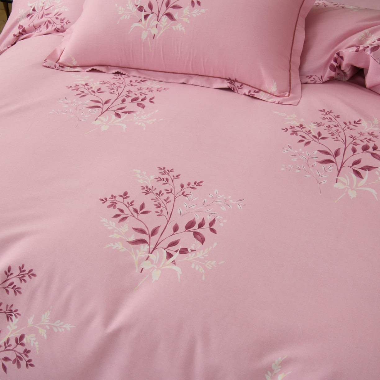 91家纺网 家纺一手货源 找家纺 润淳家居 2025新款百分百全棉磨毛四件套 漫日之夏 粉